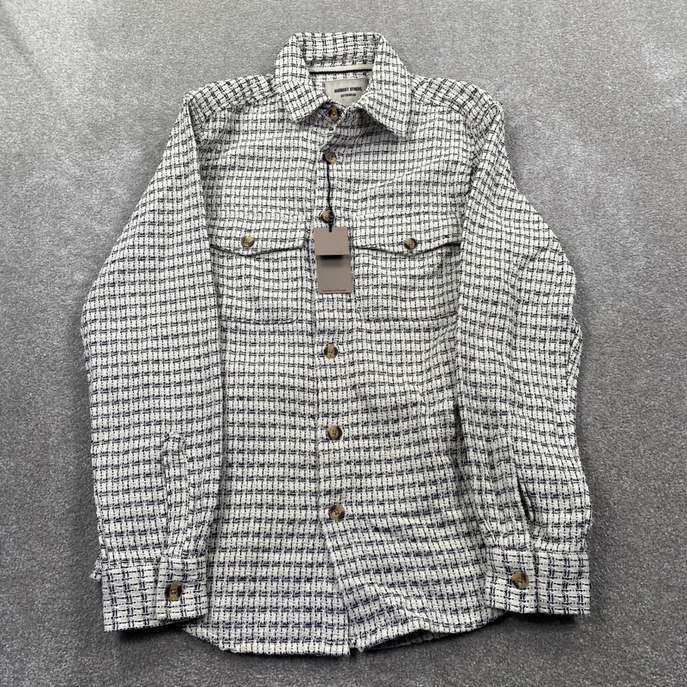 Amongst Others Shacket Mens Small Ecru Black Textured Tweed Grid Overshirt